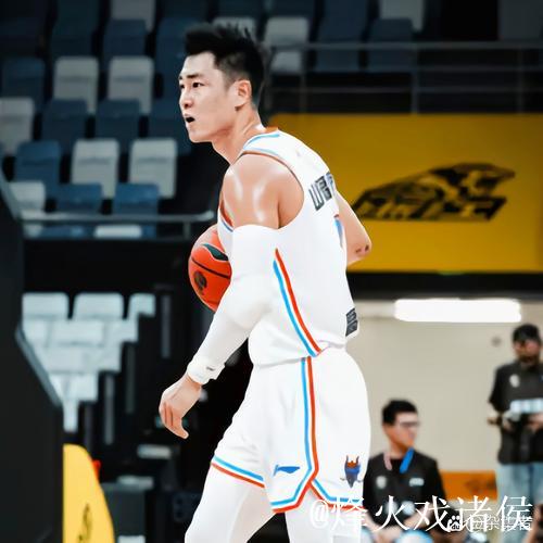 史密斯30分江苏不敌山东10连败 克里斯25+21 史密斯30分江苏不敌山东10连败 克里斯25+21