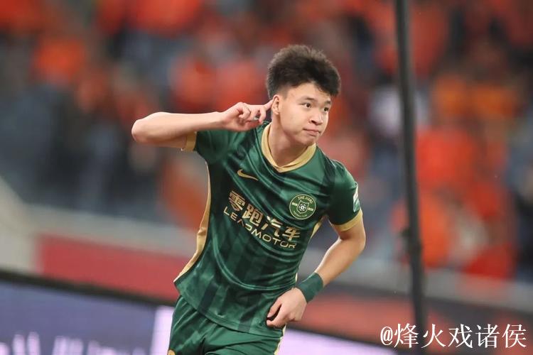 国足攻击群爆发 但状态如何保持到6月? 国足攻击群爆发 但状态如何保持到6月?